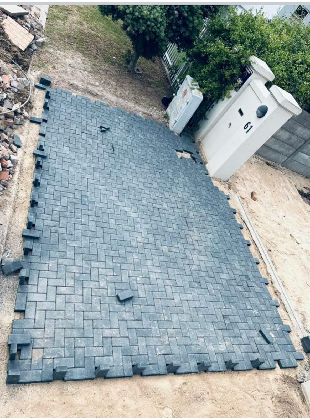 Rectangular Block Pavers (200mm x 100 x 60mm) Hydraulic press - Black (50Pcs/M2)