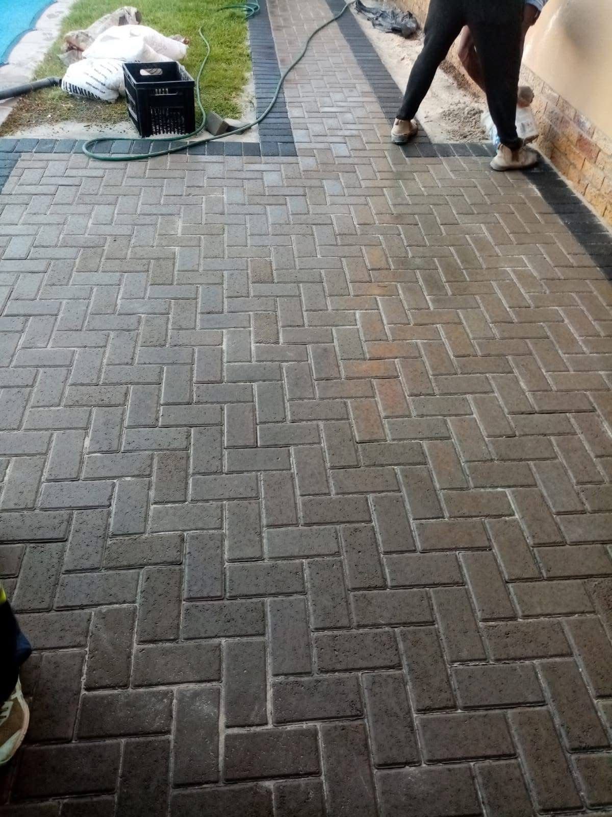 Rectangular Block Pavers (200mm x 100 x 60mm) Hydraulic press - (Black)Dark Grey (50Pcs/M2)