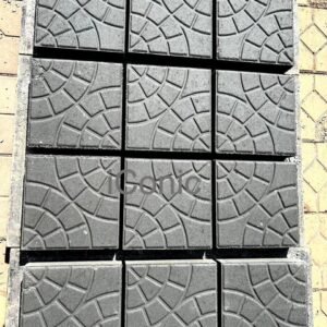 The Amazon Drive Paving Slab (250mmx250mmx60mm)- Carbon Gray